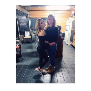 Meet your Posher, Jocelyn